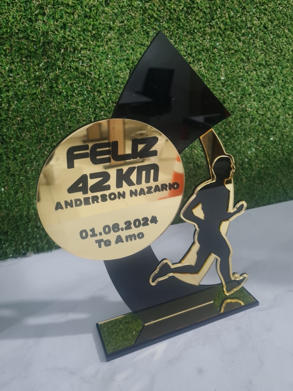 Troféu Personalizado em Acrílico 12x16 cm – Reconhecimento e Elegância - Image 5